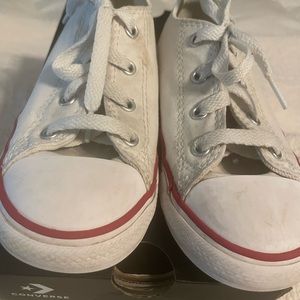 10c white converse w/box